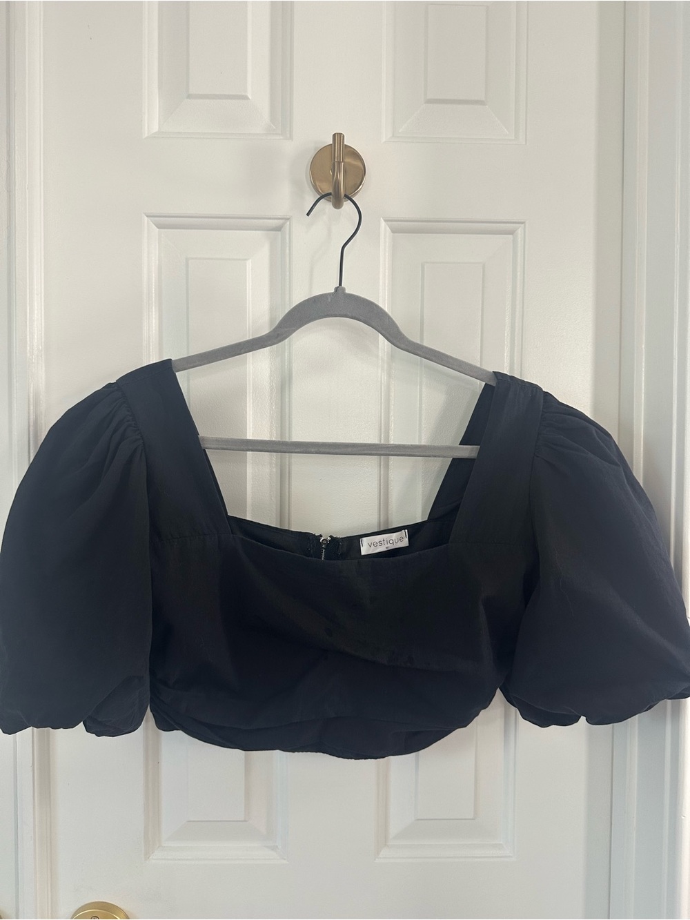 vestique Black Square-Neck Puff-Sleeve Crop Top